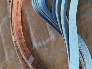 韓國(guó)鹿牌PZ677拋光砂帶五金磨料耐磨硬砂帶